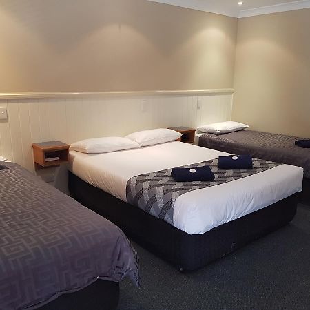 Dirranbandi Motor Inn Dış mekan fotoğraf