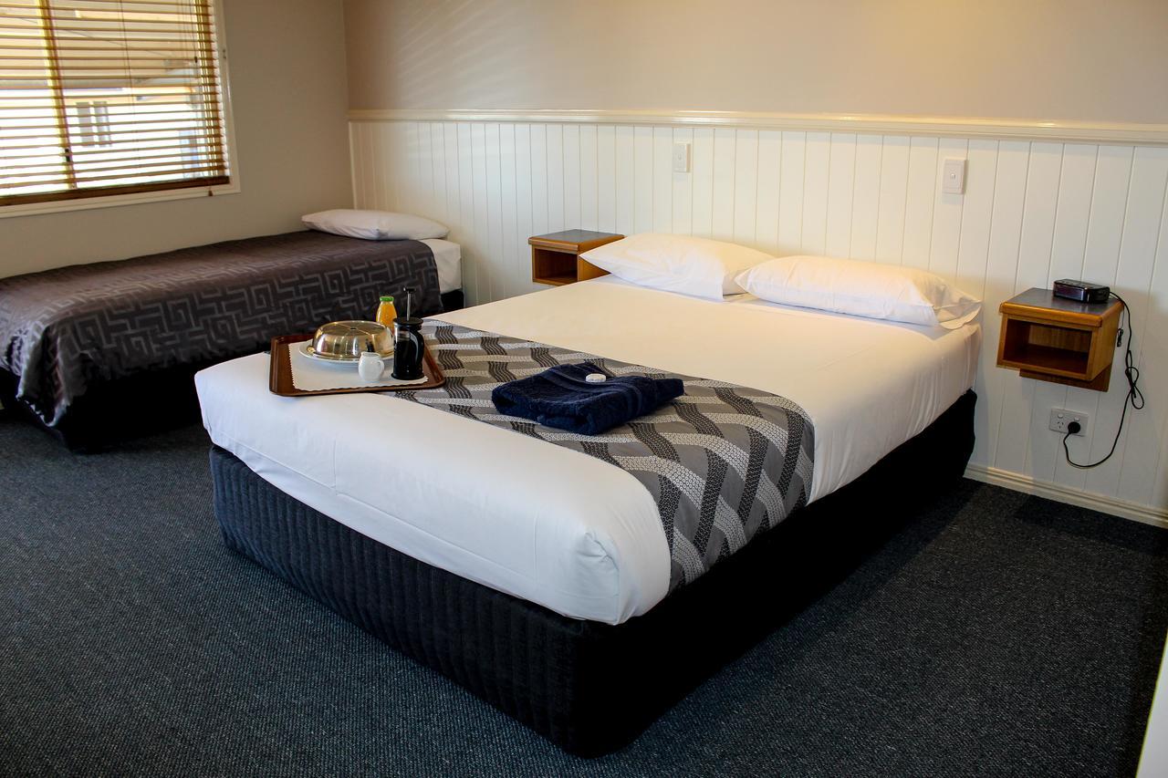 Dirranbandi Motor Inn Dış mekan fotoğraf