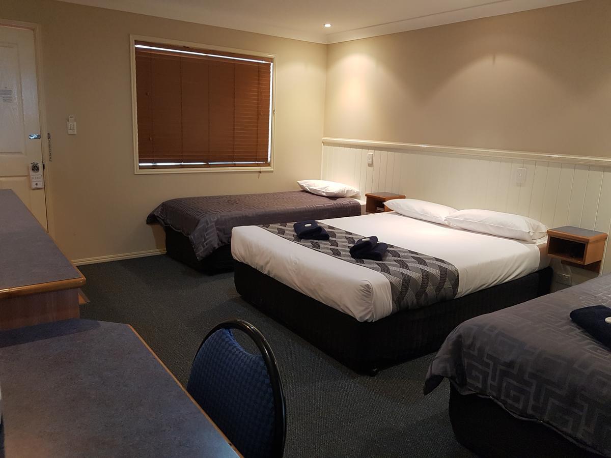 Dirranbandi Motor Inn Dış mekan fotoğraf